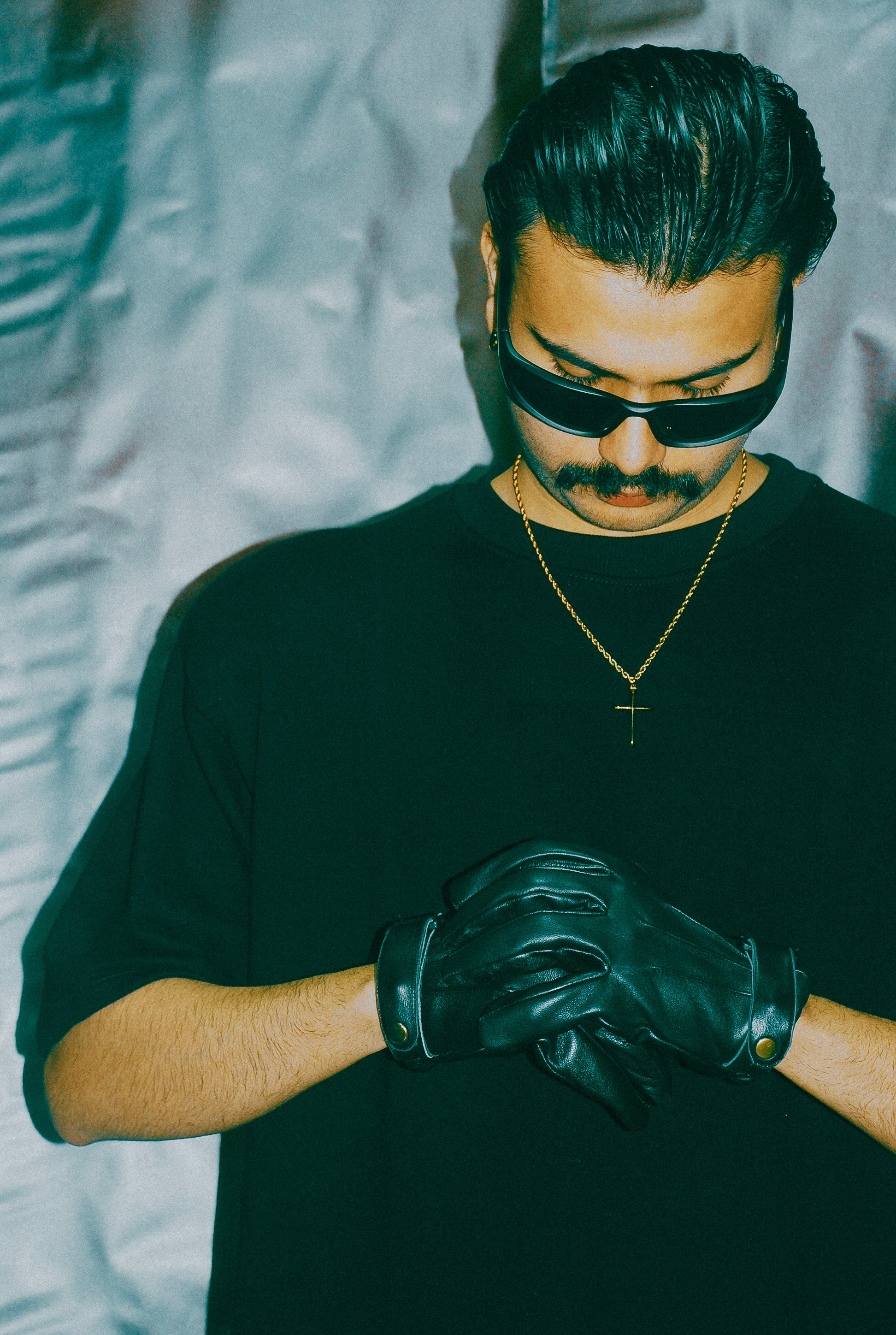 STRUCTURE-01 TEE / BLACK